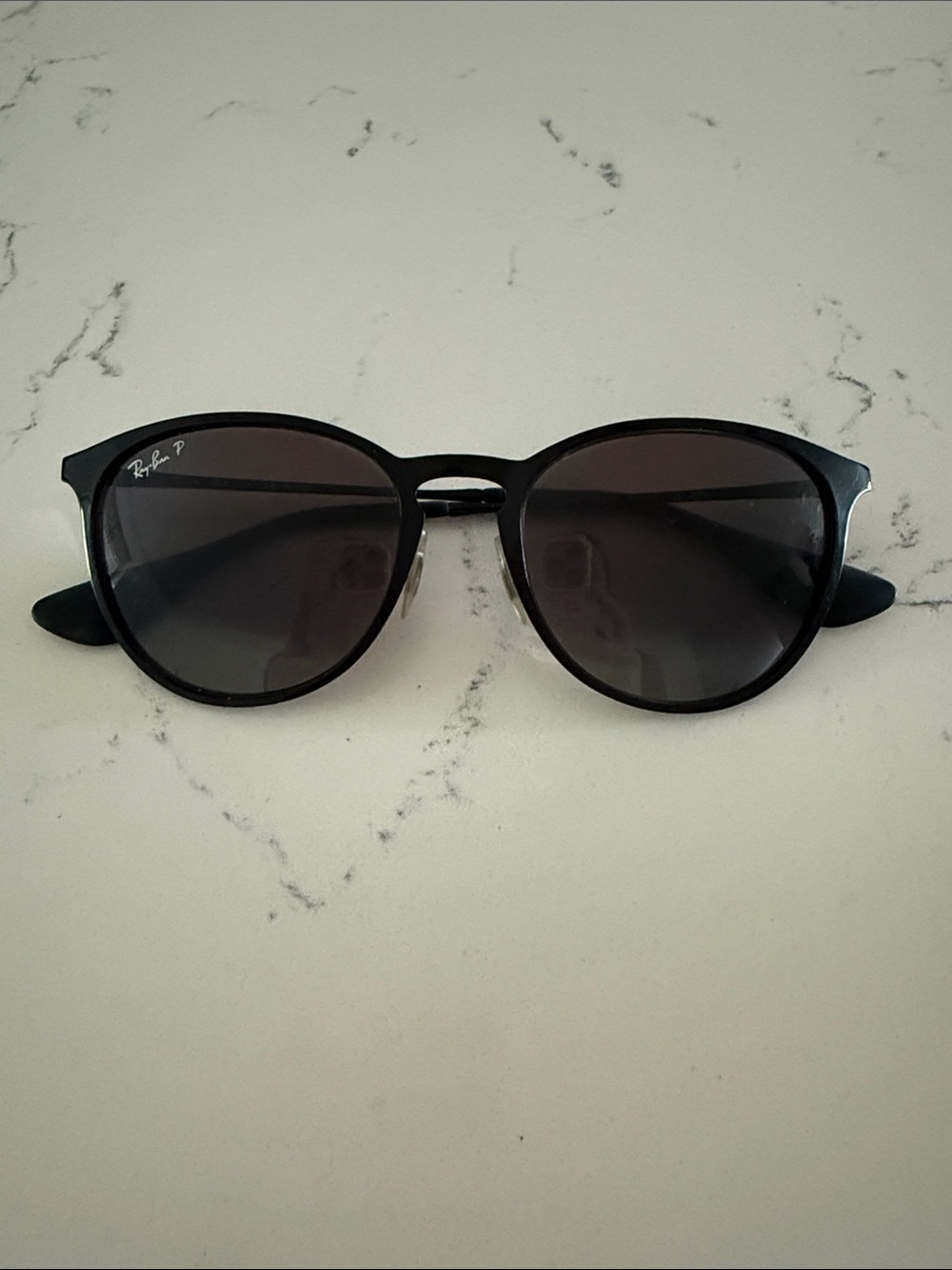 Ray-Ban polarized Black Frame Sunglasses with Dark Lenses